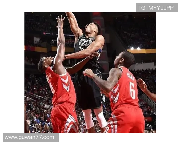 15战仅2胜，西部排名倒数，四大新援全线失利！主帅反而赚翻了？